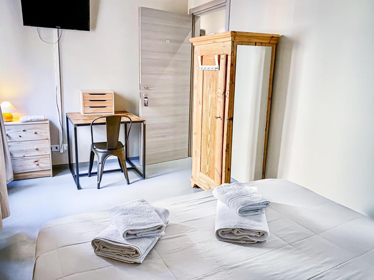 维罗纳 Tra Piazza Erbe E Piazza Bra Raffinata Maison酒店 外观 照片